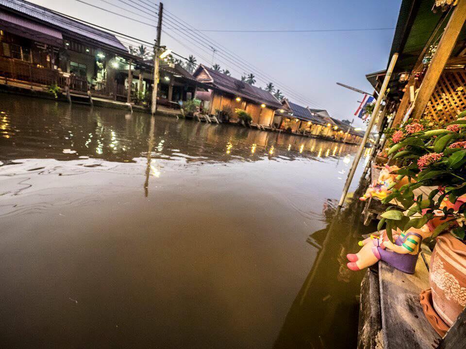 Baanklong Amphawa Homestay Exterior photo