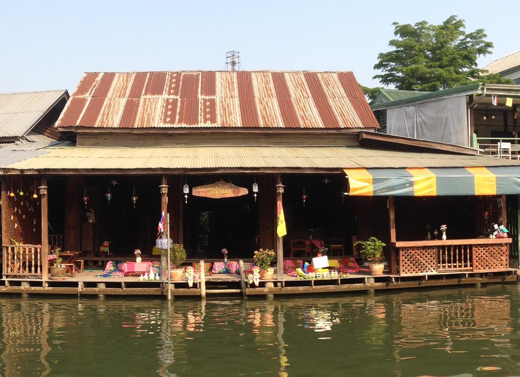 Baanklong Amphawa Homestay Exterior photo
