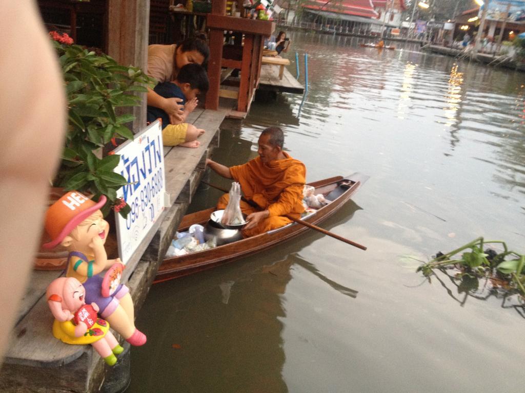 Baanklong Amphawa Homestay Exterior photo