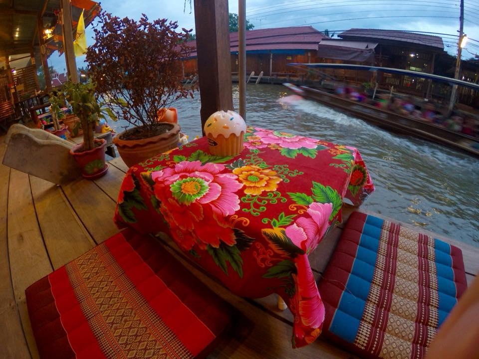 Baanklong Amphawa Homestay Exterior photo