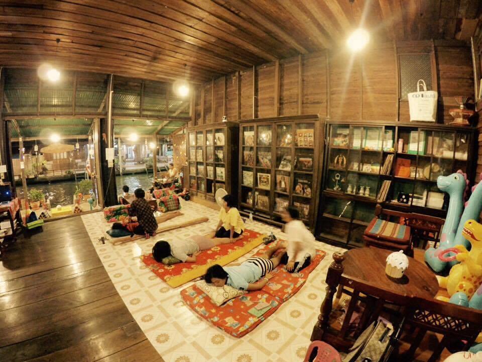 Baanklong Amphawa Homestay Exterior photo